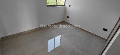 Apartamento de 3 alcobas en venta en Alameda, Medellín, 105 m² · foto 8 de 17
