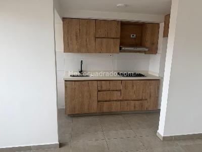 Apartamento de 2 alcobas en venta en Sector De Fontibon, Rionegro, 52 m² · foto 2 de 14