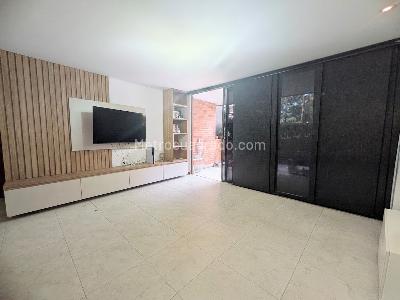 Apartamento de 3 alcobas en venta en Los Balsos, Medellín, 120 m² · foto 2 de 10