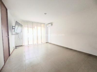 Apartamento de 3 alcobas en venta en Los Balsos, Medellín, 120 m² · foto 8 de 10