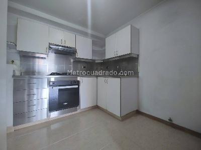 Apartamento de 3 alcobas en venta en La Frontera, Medellín, 127 m² · foto 2 de 14
