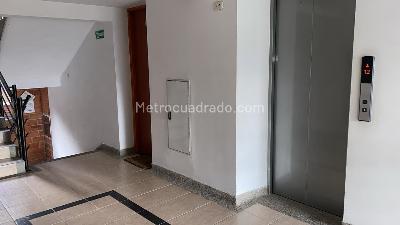 Apartamento de 3 alcobas en venta en Belen Rincon, Medellín, 77 m² · foto 18 de 20
