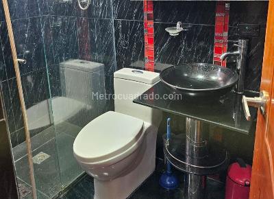 Apartamento en venta en Laureles, Medellín · foto 10 de 17