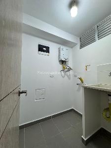 Apartamento en venta en Loma De Los Bernal, Medellín · foto 7 de 8