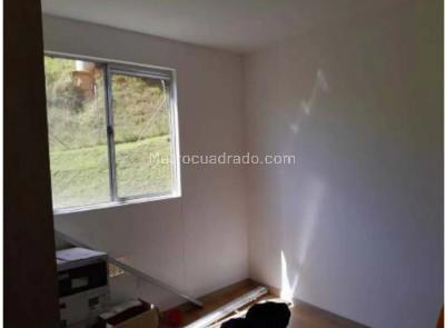Apartamento de 2 alcobas en venta en Fontibon, Rionegro, 54 m² · foto 3 de 12