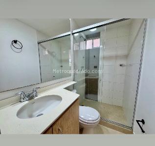 Apartamento de 4 alcobas en venta en Cañaveralejo, Sabaneta, 72 m² · foto 12 de 12