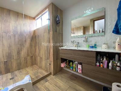 Apartamento en venta en Envigado, Envigado · foto 14 de 15