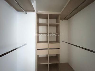 Apartamento de 3 alcobas en venta en Padre Marianito, Medellín, 89 m² · foto 14 de 15