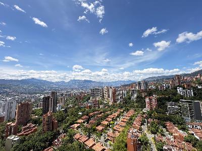 Apartamento de 2 alcobas en venta en San Lucas, Medellín, 129 m² · foto 3 de 13