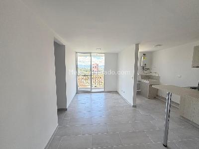 Apartamento de 2 alcobas en venta en Uco, Rionegro, 44 m² · foto 3 de 11