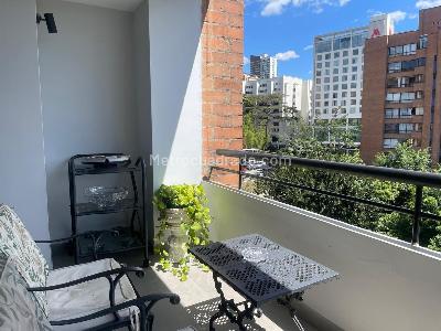 Apartamento en venta en El Poblado, Medellín · foto 3 de 17