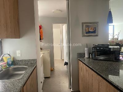 Apartamento en venta en El Poblado, Medellín · foto 7 de 17