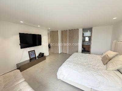 Apartamento de 2 alcobas en venta en El Tesoro, Medellín, 100 m² · foto 12 de 14