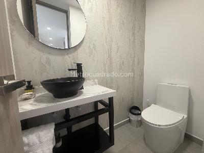 Apartamento de 2 alcobas en venta en El Tesoro, Medellín, 100 m² · foto 6 de 14