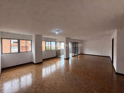 Apartamento en venta en Centro, Medellín · foto 7 de 14