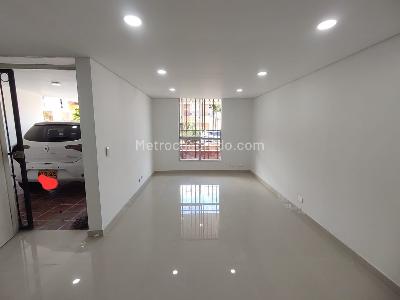Casa de 3 alcobas en venta en Linda Granja, Rionegro, 130 m² · foto 5 de 15