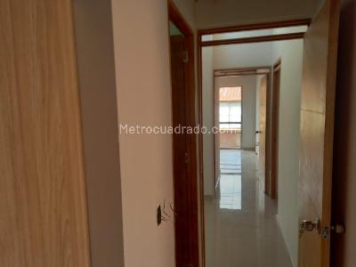 Casa de 3 alcobas en venta en Linda Granja, Rionegro, 130 m² · foto 6 de 15