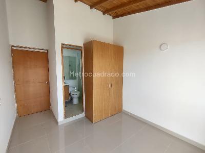 Casa de 3 alcobas en venta en Linda Granja, Rionegro, 130 m² · foto 7 de 15