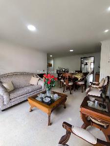 Apartamento en venta en El Nogal, Medellín · foto 3 de 20