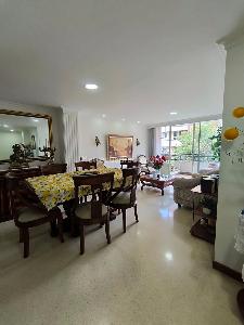 Apartamento en venta en El Nogal, Medellín · foto 5 de 20