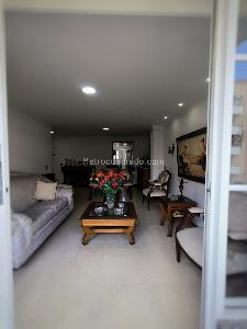 Apartamento en venta en El Nogal, Medellín · foto 7 de 20