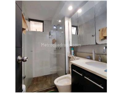 Apartamento en venta en Loma De Los Bernal, Medellín · foto 13 de 14