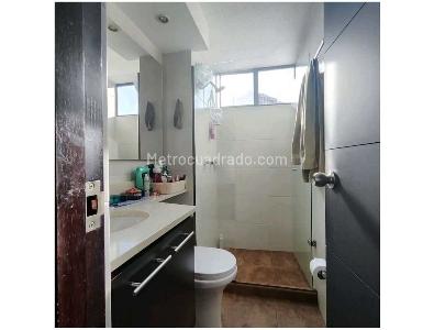 Apartamento en venta en Loma De Los Bernal, Medellín · foto 14 de 14