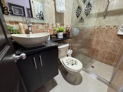 Apartamento en venta en La Castellana, Medellín · foto 10 de 16