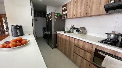 Apartamento de 3 alcobas en venta en Ciudad Del Rio, Medellín, 121 m² · foto 2 de 20