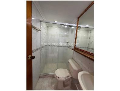 Apartaestudio en venta en La America, Medellín, 39 m² · foto 9 de 10