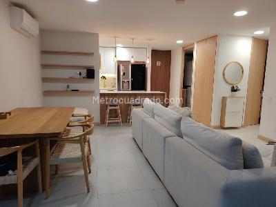 Apartamento en venta en Loma Del Escobero, Envigado · foto 2 de 19