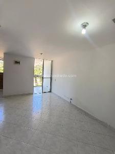 Apartamento en venta en San Antonio, Medellín · foto 2 de 13