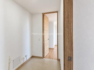 Apartamento de 2 alcobas en venta en La Pereira, Rionegro, 64 m² · foto 3 de 16