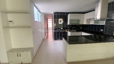 Apartamento en venta en Calasanz, Medellín · foto 2 de 14
