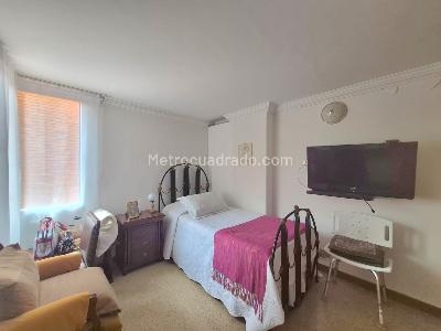 Apartamento en venta en Belen Rosales, Medellín · foto 7 de 12
