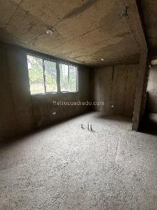 Apartamento de 2 alcobas en venta en Loma De San Jose, Sabaneta, 50 m² · foto 3 de 9