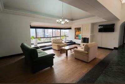 Apartamento de 4 alcobas en venta en Las Lomas, Medellín, 223 m² · foto 10 de 17