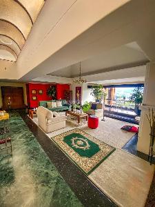 Apartamento de 4 alcobas en venta en Las Lomas, Medellín, 223 m² · foto 7 de 17
