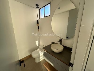 Apartamento de 3 alcobas en venta en Barro Blanco, Rionegro, 130 m² · foto 7 de 16
