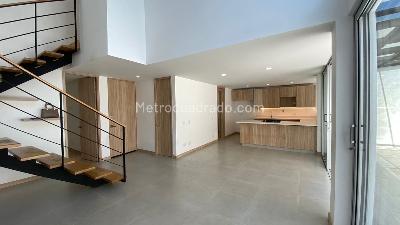 Casa de 3 alcobas en venta en Gualanday, Rionegro, 157 m² · foto 2 de 16