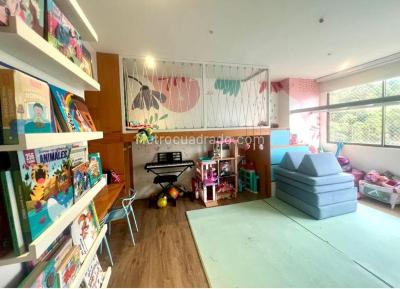 Apartamento de 3 alcobas en arriendo en El Poblado Cola Del Zorro, Medellín, 145 m² · foto 14 de 18