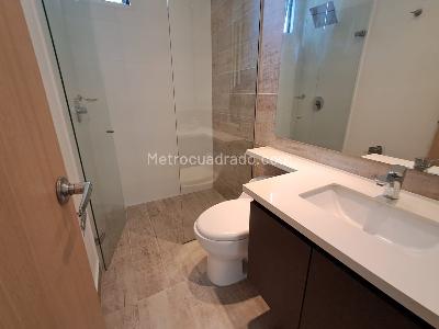 Apartamento de 2 alcobas en arriendo en Llanogrande, Rionegro, 115 m² · foto 14 de 14