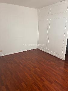 Apartamento de 3 alcobas en arriendo en Laureles, Medellín, 259 m² · foto 9 de 15
