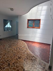 Apartamento de 3 alcobas en arriendo en Laureles, Medellín, 259 m² · foto 13 de 15