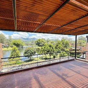 Casa de 4 alcobas en arriendo en Lago Grande, Rionegro, 347 m² · foto 13 de 20