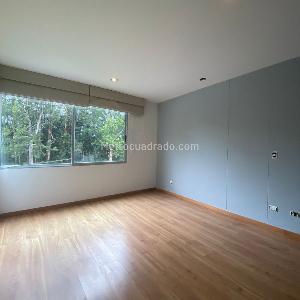 Casa de 4 alcobas en arriendo en Lago Grande, Rionegro, 347 m² · foto 19 de 20