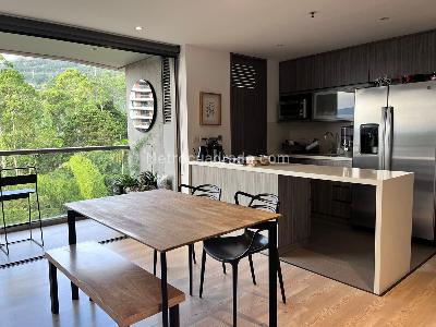 Apartamento de 2 alcobas en arriendo en Poblado Cola Del Zorro, Medellín, 95 m² · foto 2 de 6