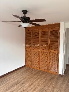 Apartamento de 3 alcobas en arriendo en Poblado Por Vizcaya, Medellín, 134 m² · foto 10 de 15