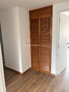 Apartamento de 3 alcobas en arriendo en Poblado Por Vizcaya, Medellín, 134 m² · foto 12 de 15