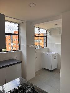 Apartamento de 3 alcobas en arriendo en Poblado Por Vizcaya, Medellín, 134 m² · foto 3 de 15